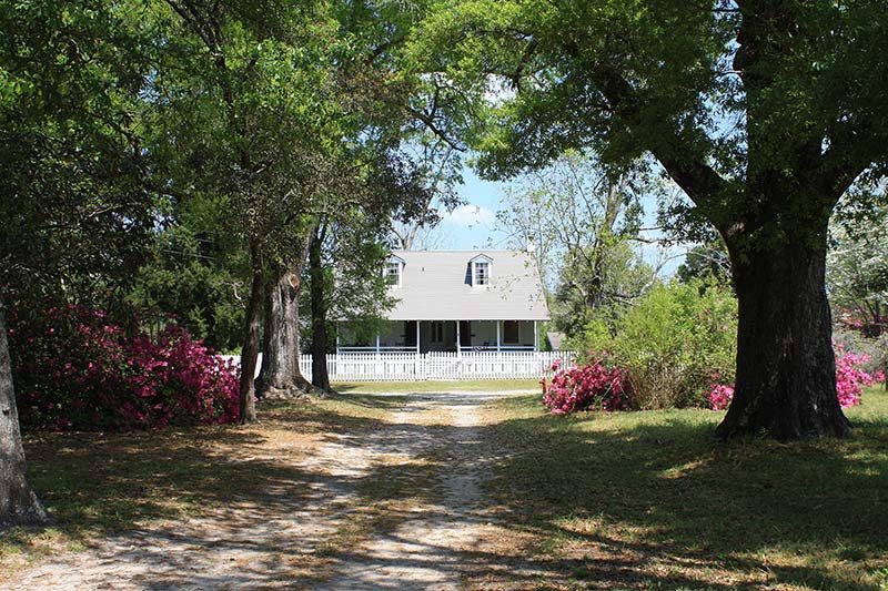 Magee House By Jeffrey Reed CC BY-SA 3.0 Magee House By Jeffrey Reed CC BY-SA 3.0